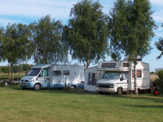 rekreačné stredisko stanové mestečko kemping celoročné vidiecke domy izby ubytovanie ubytovanie v Poľsku Baltské more Leba